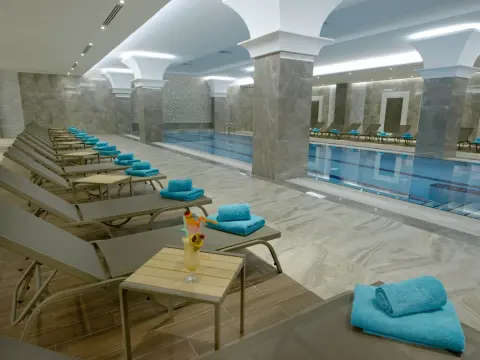 Kapalı Havuz